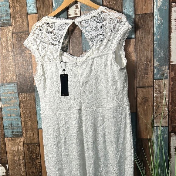 Vfshow 3XL white long lace Designer dress - Picture 14 of 16